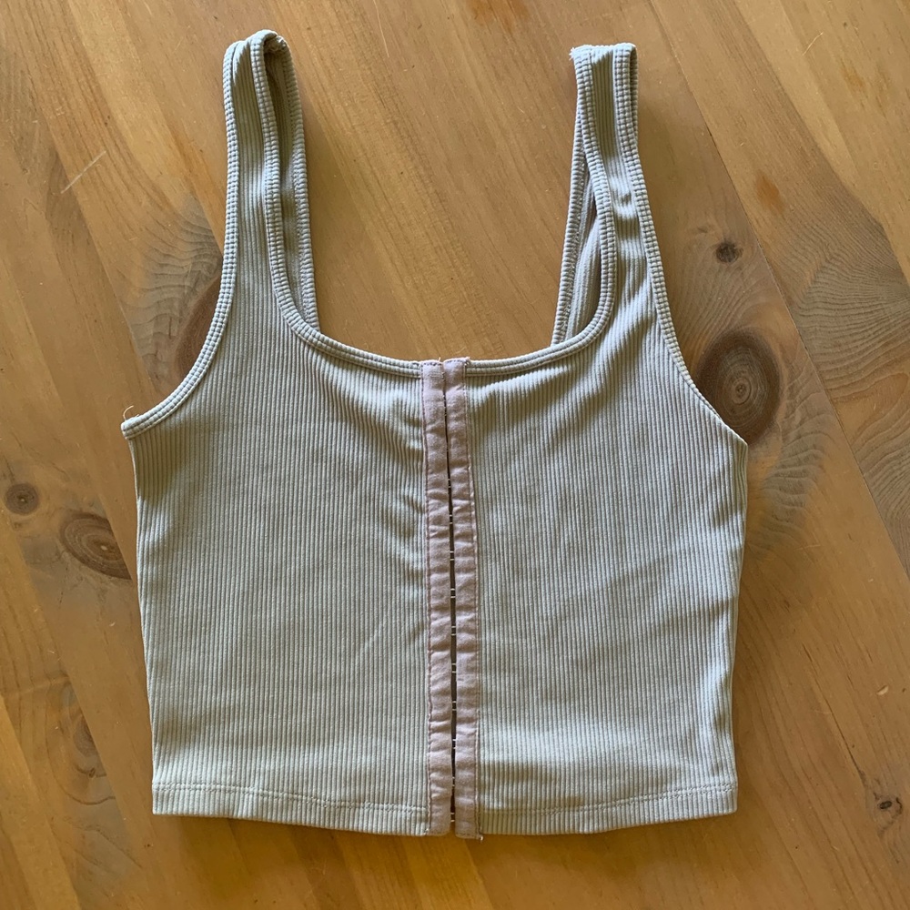 Abercrombie Ribbed Crop Tank